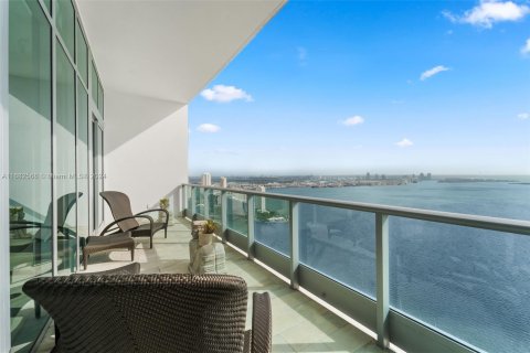 Condominio en venta en Miami, Florida, 4 dormitorios, 358.6 m2 № 1429808 - foto 19