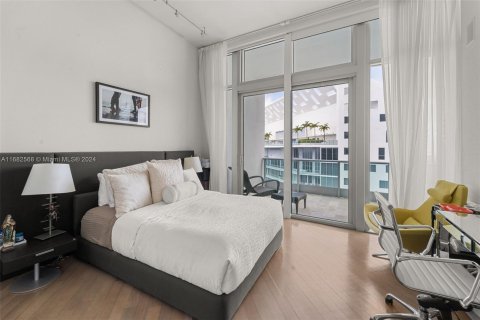 Condominio en venta en Miami, Florida, 4 dormitorios, 358.6 m2 № 1429808 - foto 16