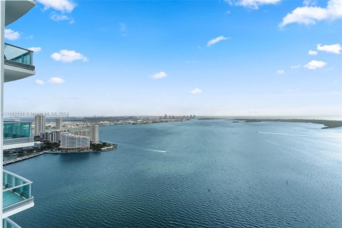 Condominio en venta en Miami, Florida, 4 dormitorios, 358.6 m2 № 1429808 - foto 4