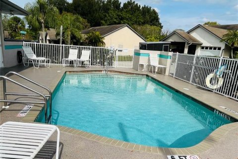 Villa ou maison à louer à Palmetto, Floride: 2 chambres, 110.27 m2 № 1357761 - photo 17