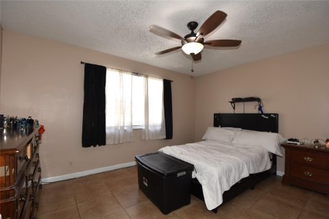 Condo in Pembroke Pines, Florida, 1 bedroom  № 1079660 - photo 19