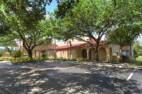 Condo in Pembroke Pines, Florida, 1 bedroom  № 1079660 - photo 27