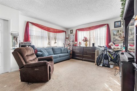 Condominio en venta en Coral Springs, Florida, 2 dormitorios, 79.9 m2 № 860371 - foto 10
