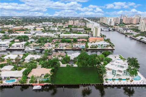 Villa ou maison à vendre à Fort Lauderdale, Floride: 6 chambres, 772.48 m2 № 652559 - photo 4