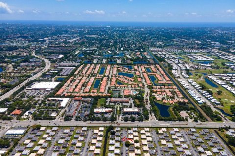 Condo in Delray Beach, Florida, 1 bedroom  № 1224036 - photo 25