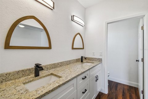 Casa en venta en Tampa, Florida, 3 dormitorios, 146.97 m2 № 1250721 - foto 14