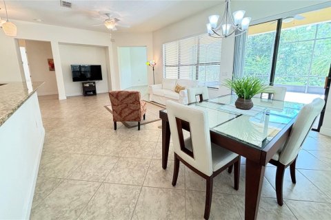 Casa en venta en Kissimmee, Florida, 3 dormitorios, 182.18 m2 № 1274163 - foto 8