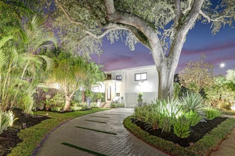 Villa ou maison à vendre à North Miami Beach, Floride: 4 chambres, 217.58 m2 № 1141874 - photo 19