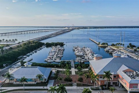 Villa ou maison à vendre à Punta Gorda, Floride: 3 chambres, 215.16 m2 № 484789 - photo 13