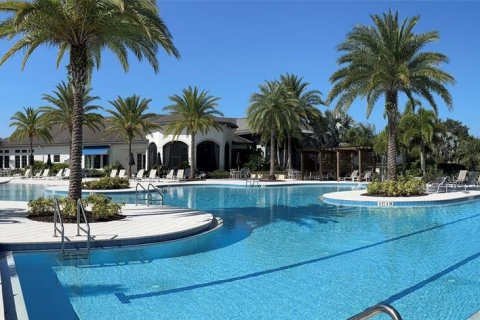 Villa ou maison à vendre à Kissimmee, Floride: 2 chambres, 151.06 m2 № 1342672 - photo 19