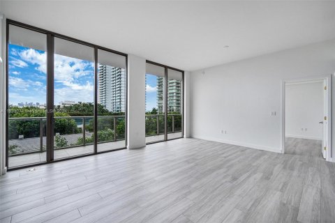 Copropriété à vendre à Miami, Floride: 2 chambres, 121.7 m2 № 1309846 - photo 5