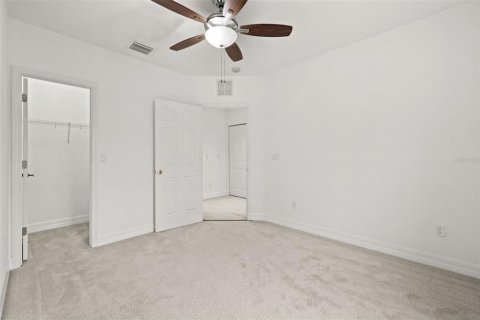 Townhouse in Tampa, Florida 3 bedrooms, 177.72 sq.m. № 1443013 - photo 30