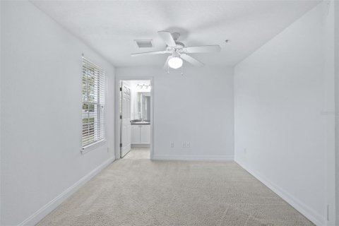 Townhouse in Tampa, Florida 3 bedrooms, 177.72 sq.m. № 1443013 - photo 5