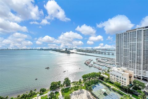 Condominio en venta en Miami, Florida, 3 dormitorios, 187.48 m2 № 1389612 - foto 5