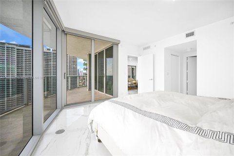 Condominio en venta en Miami, Florida, 3 dormitorios, 187.48 m2 № 1389612 - foto 16