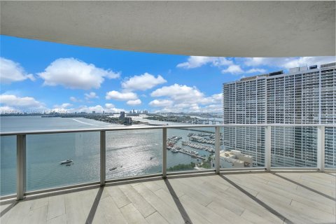 Condominio en venta en Miami, Florida, 3 dormitorios, 187.48 m2 № 1389612 - foto 6