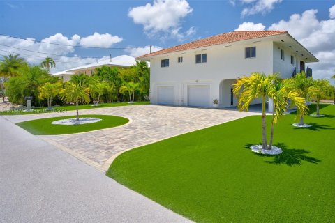 Casa en venta en Big Pine Key, Florida, 3 dormitorios, 147.9 m2 № 1389614 - foto 7