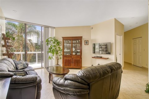 Condominio en venta en Aventura, Florida, 3 dormitorios, 182.09 m2 № 993746 - foto 6