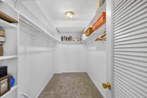 Condo in Hollywood, Florida, 2 bedrooms  № 1135461 - photo 14