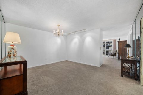 Copropriété à vendre à Hollywood, Floride: 2 chambres, 134.15 m2 № 1135461 - photo 24