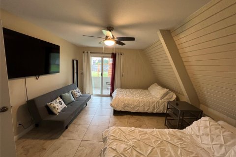 Villa ou maison à vendre à Coconut Creek, Floride: 4 chambres, 148.64 m2 № 913169 - photo 12