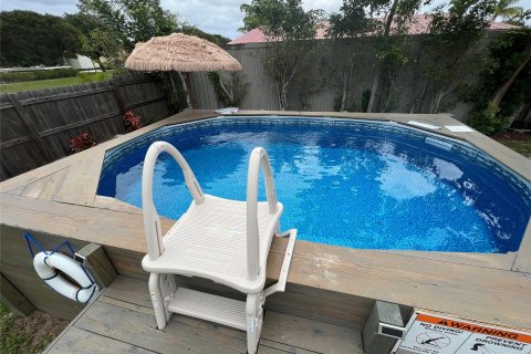 Casa en venta en Coconut Creek, Florida, 4 dormitorios, 148.64 m2 № 913169 - foto 25