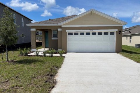 Villa ou maison à louer à Tavares, Floride: 3 chambres, 130.25 m2 № 1349183 - photo 1