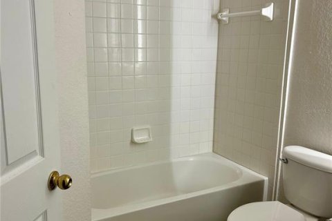 Apartamento en alquiler en Orlando, Florida, 2 dormitorios, 96.25 m2 № 1349182 - foto 15