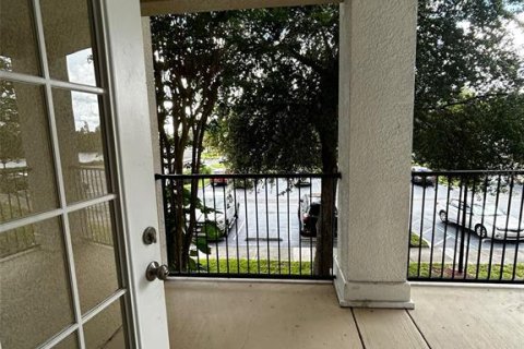 Apartamento en alquiler en Orlando, Florida, 2 dormitorios, 96.25 m2 № 1349182 - foto 4