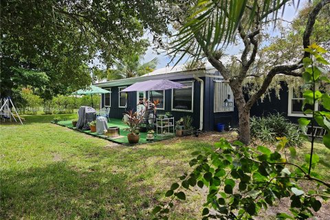 House in Hobe Sound, Florida 3 bedrooms, 133.69 sq.m. № 1332316 - photo 7