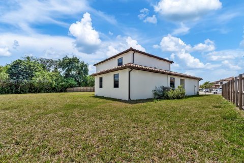 Villa ou maison à vendre à Homestead, Floride: 5 chambres, 289.76 m2 № 997954 - photo 29