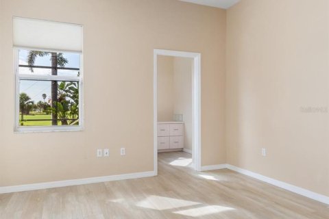 Villa ou maison à vendre à Punta Gorda, Floride: 3 chambres, 240.62 m2 № 1337766 - photo 23