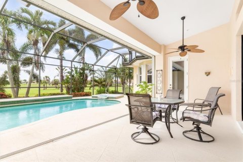 Villa ou maison à vendre à Punta Gorda, Floride: 3 chambres, 240.62 m2 № 1337766 - photo 27