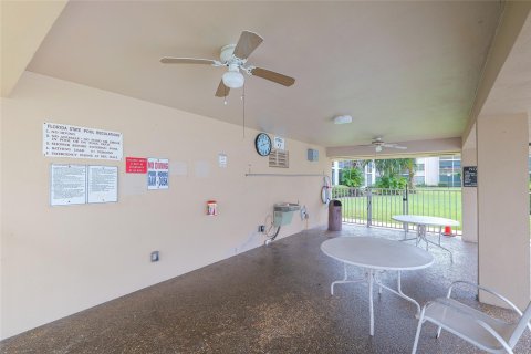 Copropriété à vendre à Lauderhill, Floride: 2 chambres, 83.98 m2 № 1120011 - photo 7