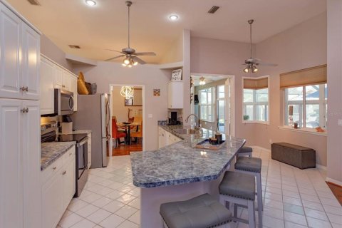 Casa en venta en Orlando, Florida, 3 dormitorios, 238.76 m2 № 1388660 - foto 9