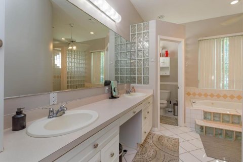 Casa en venta en Orlando, Florida, 3 dormitorios, 238.76 m2 № 1388660 - foto 19