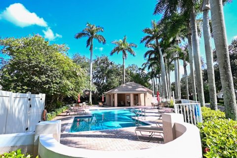 Casa en venta en Plantation, Florida, 3 dormitorios, 164.99 m2 № 659040 - foto 1