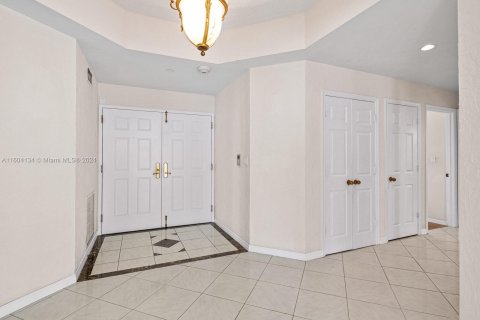 Copropriété à vendre à Aventura, Floride: 3 chambres, 232.26 m2 № 1232135 - photo 12