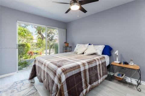 Condo in Key Largo, Florida, 2 bedrooms  № 729897 - photo 12