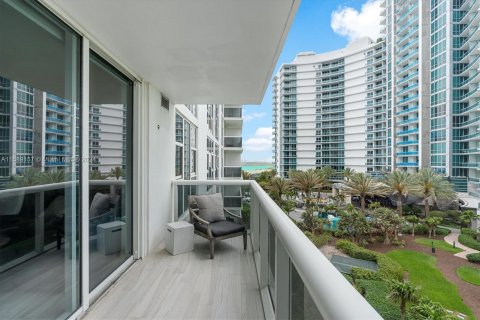 Condominio en venta en Bal Harbour, Florida, 2 dormitorios, 98.1 m2 № 1179087 - foto 23