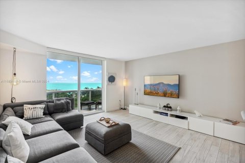 Condominio en venta en Bal Harbour, Florida, 2 dormitorios, 98.1 m2 № 1179087 - foto 6