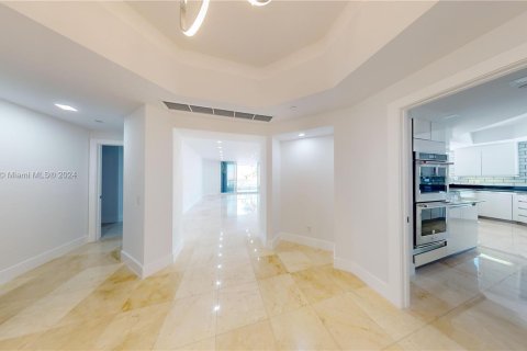 Condo in Aventura, Florida, 4 bedrooms  № 1179086 - photo 3