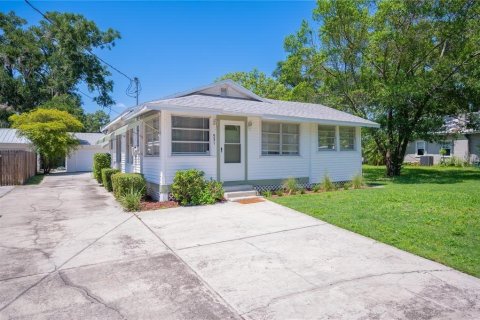 House in Lakeland, Florida 3 bedrooms, 99.22 sq.m. № 1384959 - photo 1