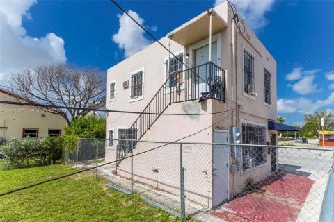 Immobilier commercial à vendre à Miami, Floride: 99.03 m2 № 1294032 - photo 29