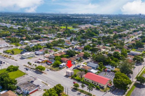 Immobilier commercial à vendre à Miami, Floride: 99.03 m2 № 1294032 - photo 21