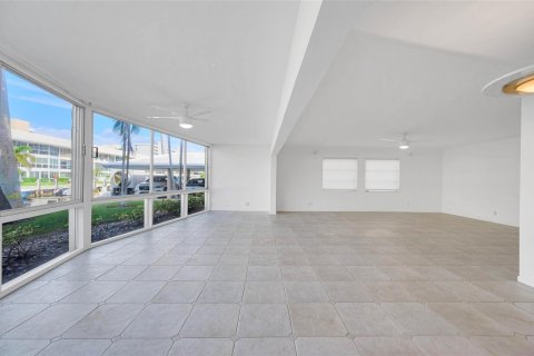 Copropriété à vendre à Fort Lauderdale, Floride: 2 chambres, 157.93 m2 № 922437 - photo 8