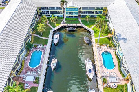 Copropriété à vendre à Fort Lauderdale, Floride: 2 chambres, 157.93 m2 № 922437 - photo 16