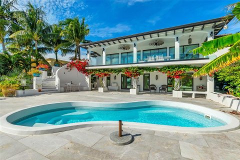 Villa ou maison à vendre à Marathon, Floride: 4 chambres, 306.95 m2 № 912639 - photo 23