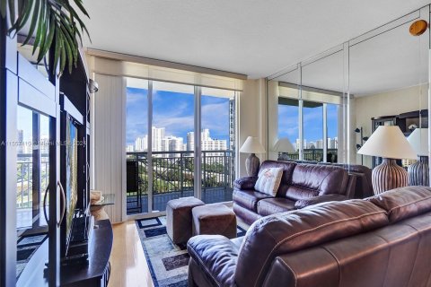 Condo in Aventura, Florida, 2 bedrooms  № 1078975 - photo 6