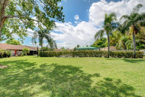 Villa ou maison à vendre à Boynton Beach, Floride: 2 chambres, 115.57 m2 № 1079026 - photo 15